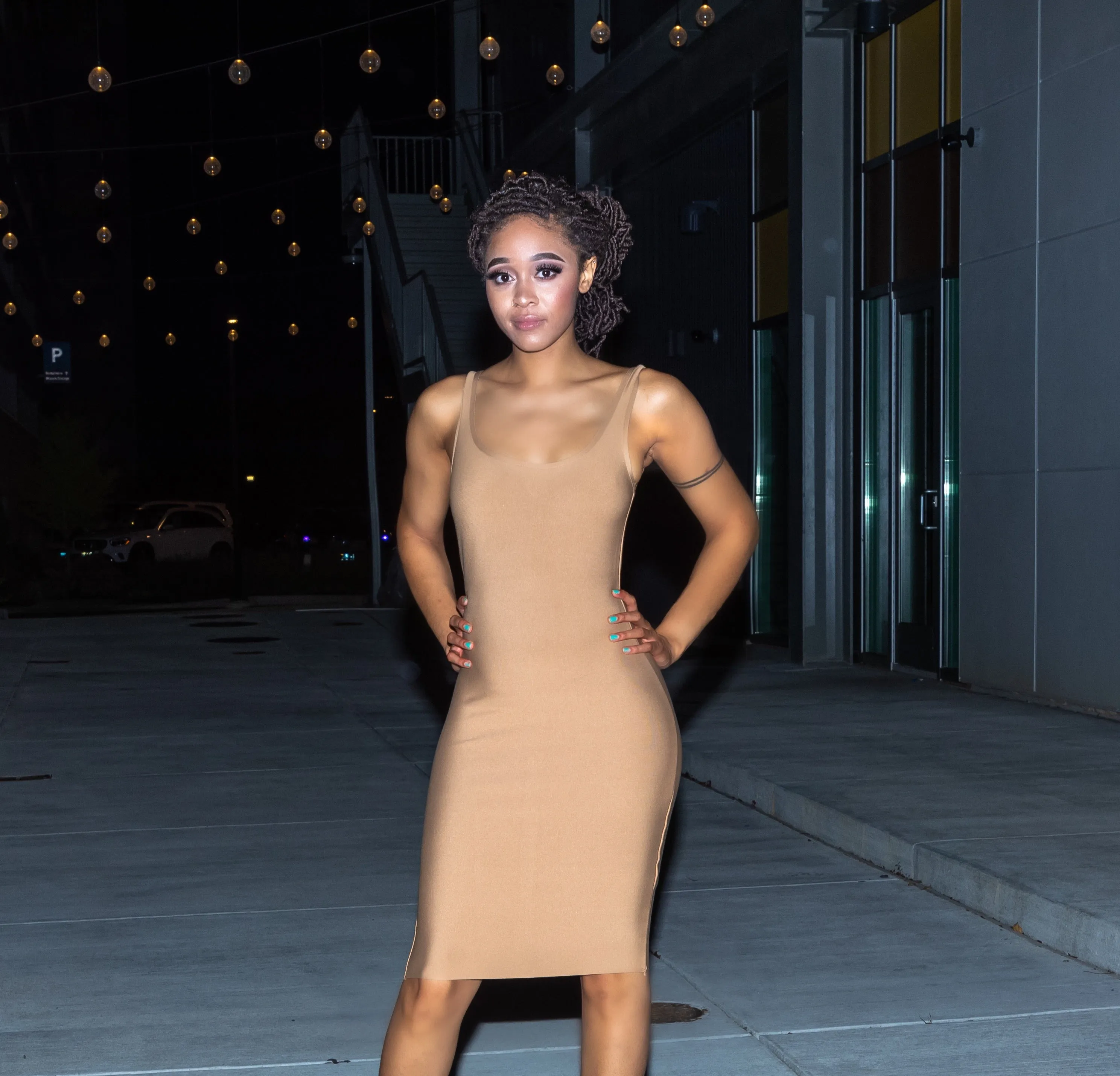 Caramel Round Neck Sleeveless Bodycon Dress