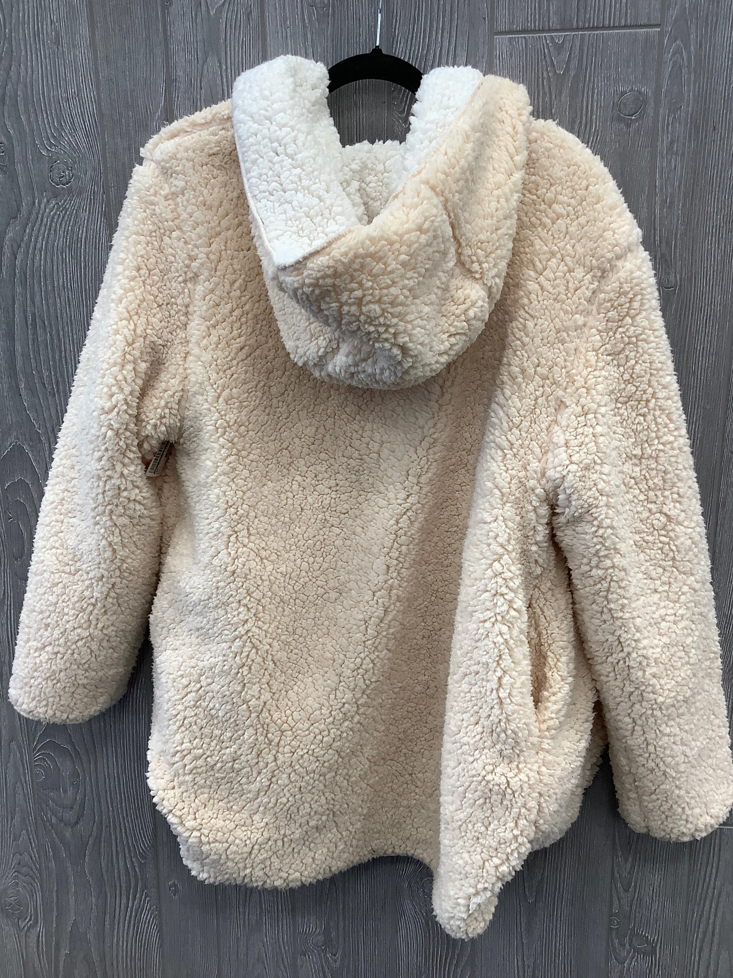 Coat Faux Fur & Sherpa By Bdg In Cream, Size: S