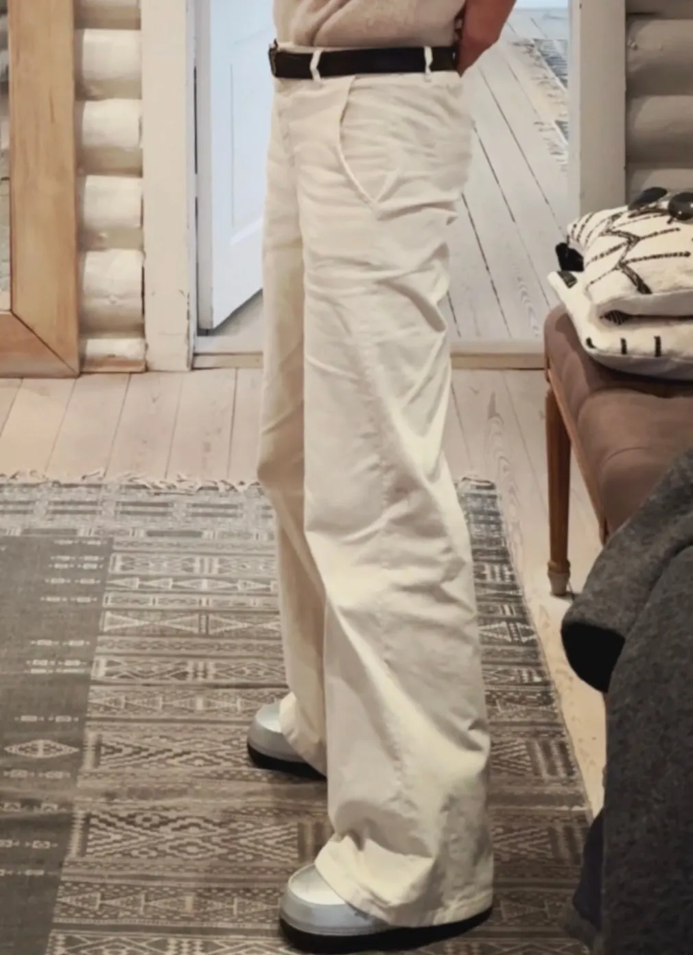 CORDUROY PANTS WITH ELASTIC WAISTBAND - OFF WHITE