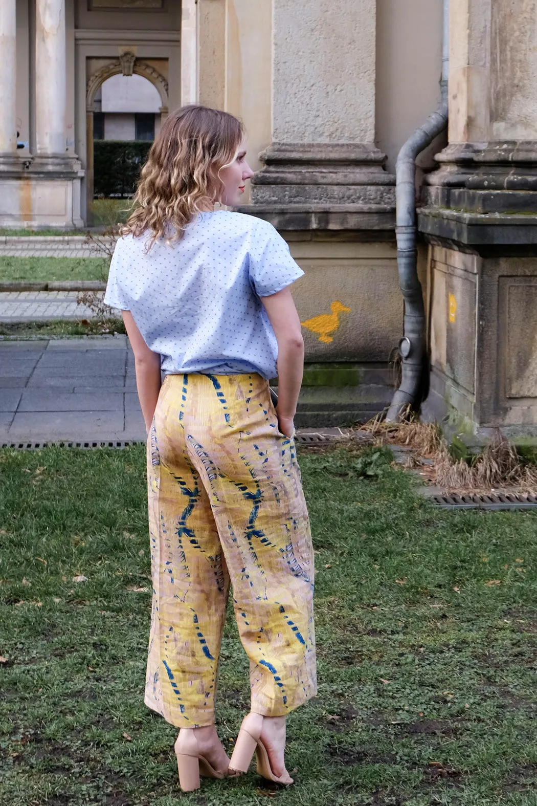 Culottes wit Yellow Graphic Print