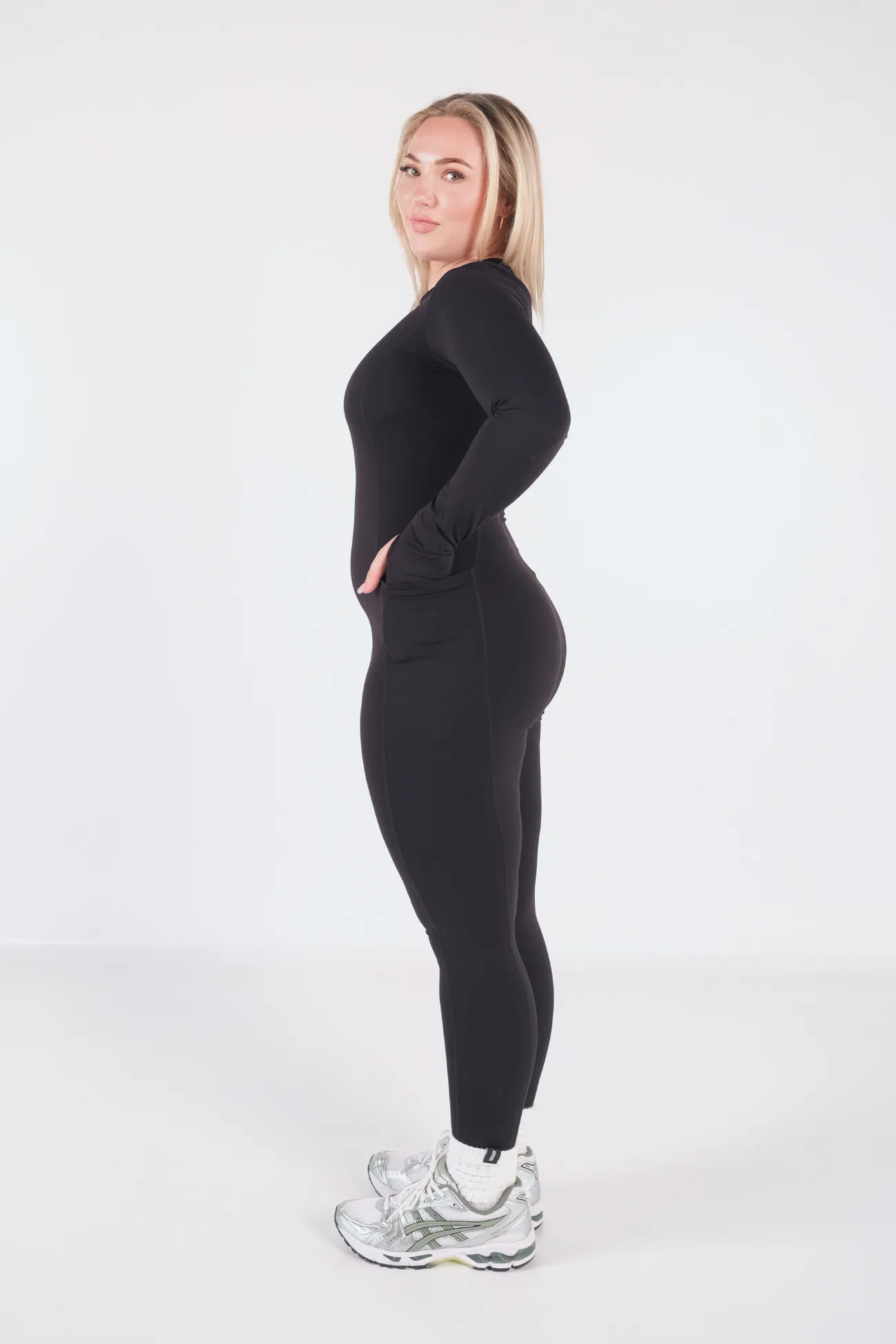 Long Sleeve Full Pocket Bodysuit - Black