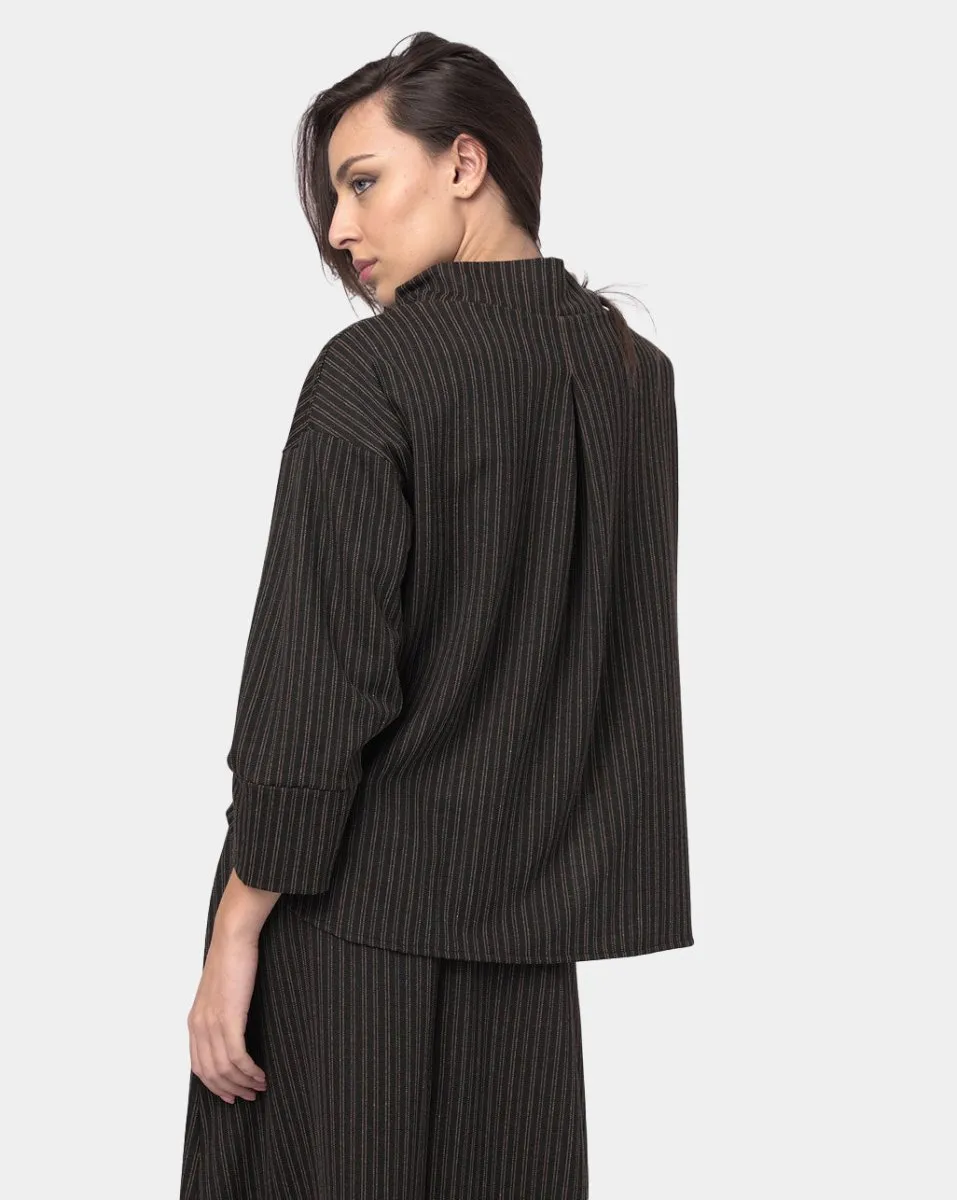 Mock Neck Pleated Back Shirt