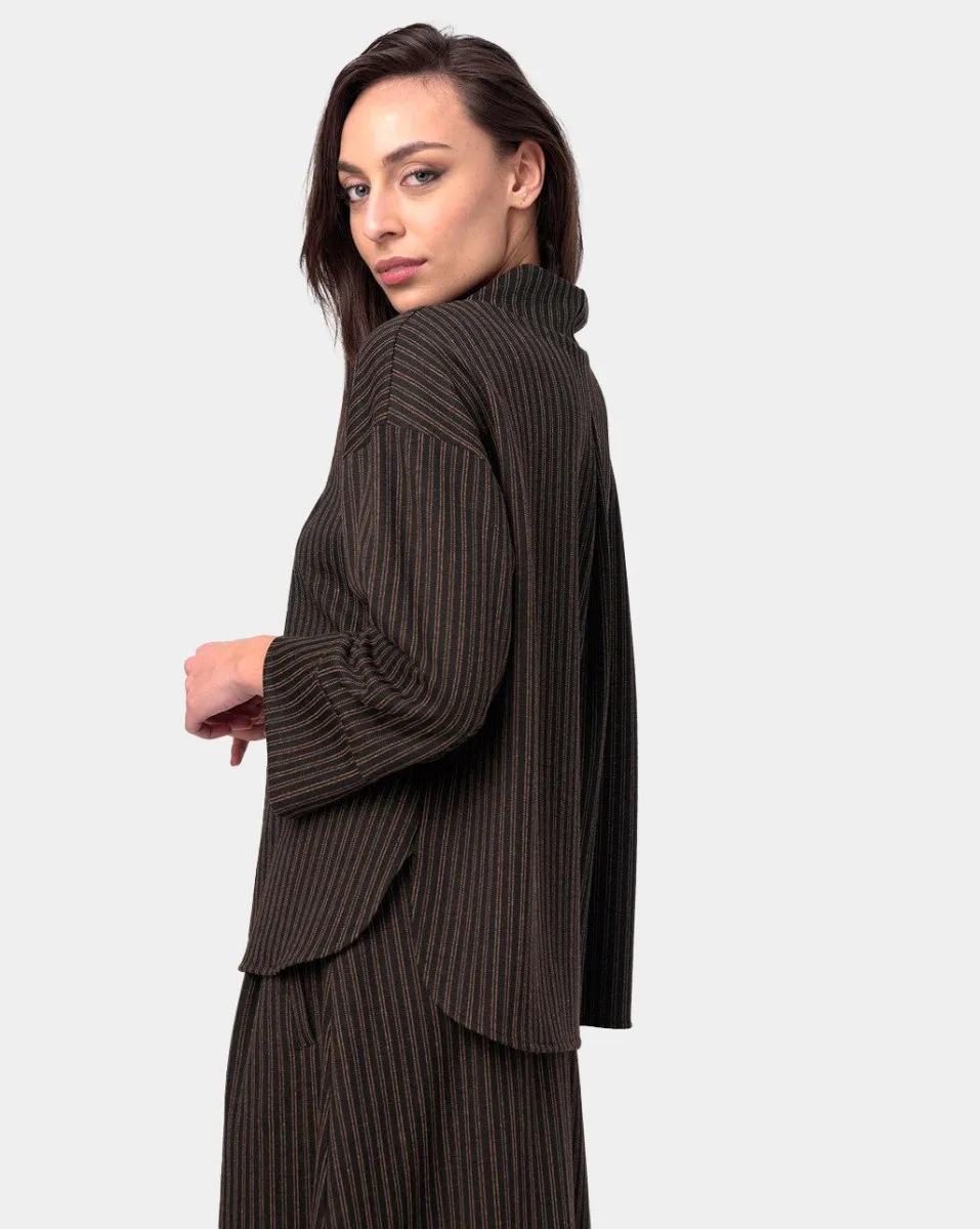 Mock Neck Pleated Back Shirt