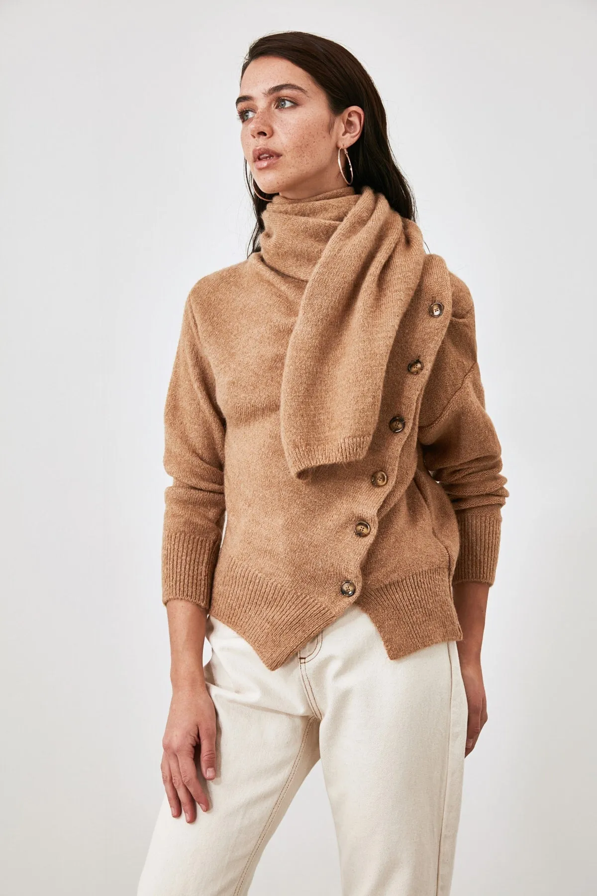 Unique Knitwear Sweater with scarf with button details